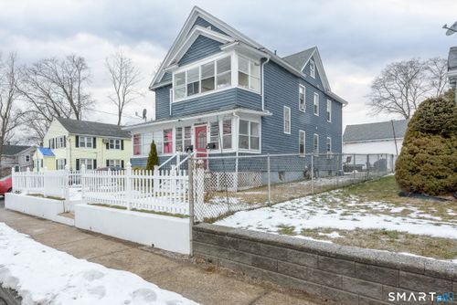 816 Burnside Ave, East Hartford, CT, 06108-2709 | Card Image