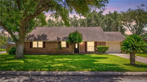 1224 Roosevelt Drive, Alice, TX, 78332 | Card Image