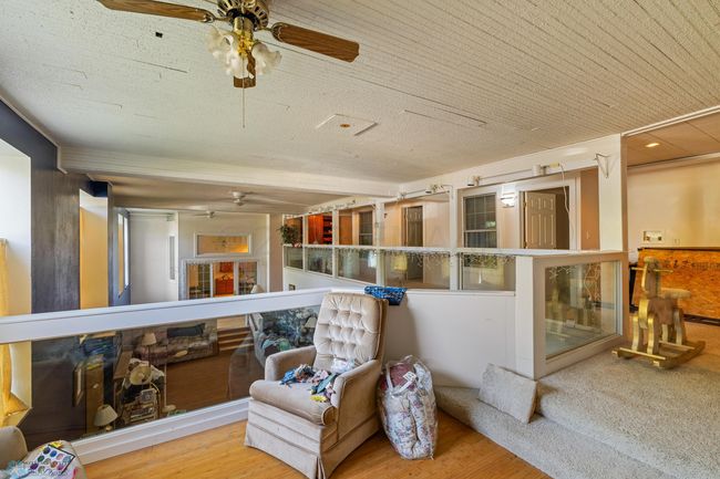 House 2nd floor sitting area | Image 28