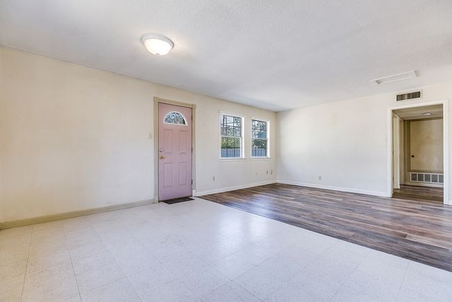 714 N Monroe St, House other with 3 bedrooms, 1 bathrooms and 1 parking in San Angelo TX | Image 8
