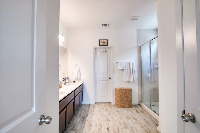 283 Fabion St, House other with 3 bedrooms, 3 bathrooms and 2 parking in Kyle TX | Image 13