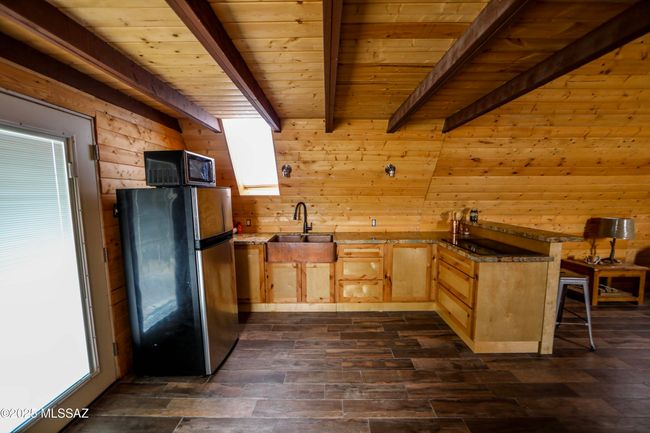 Kitchen | Image 9