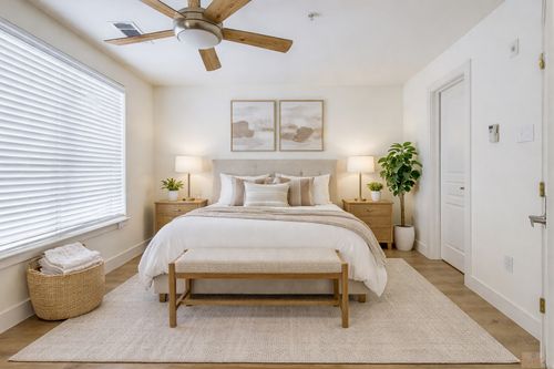 apt-143-711 W 32nd St, Austin, TX, 78705-2238 | Card Image
