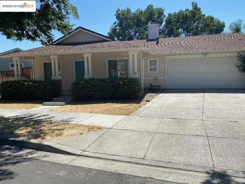 3033 Mills Dr, Brentwood, CA, 94513-4446 | Card Image