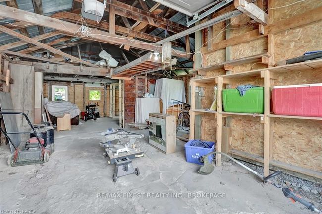 137 Hillendale Ave, House other with 3 bedrooms, 2 bathrooms and 5 parking in Kingston ON | Image 34
