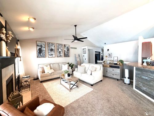 959 Plum Grove Dr, Raisinville Twp, MI, 48161-9672 | Card Image