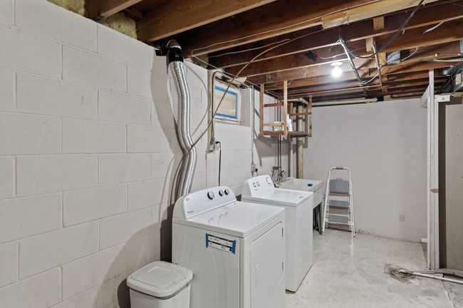 Lower level laundry | Image 25
