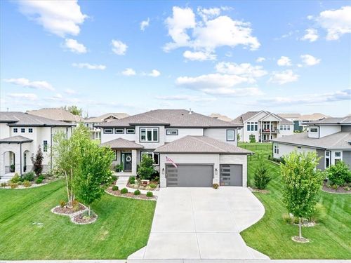 2114 Killarney Ln, Lee's Summit, MO, 64081 | Card Image