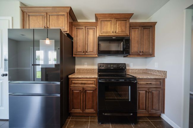 109 Gateway Ct, House other with 3 bedrooms, 2 bathrooms and 4 parking in Murfreesboro TN | Image 4