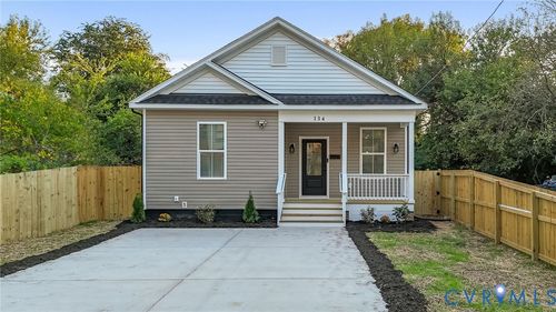 134 Clayton St, Petersburg, VA, 23803-4418 | Card Image