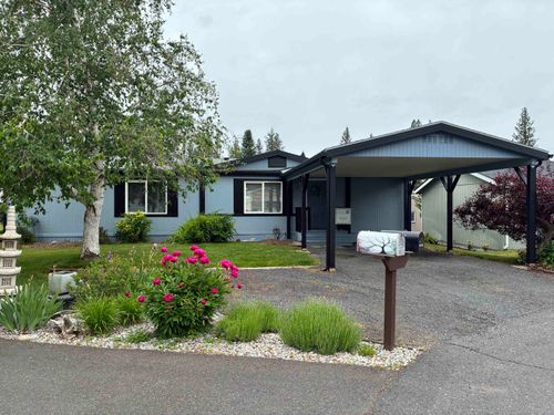 3016 E Flintlock Ct, Mead, WA, 99021-9284 | Card Image