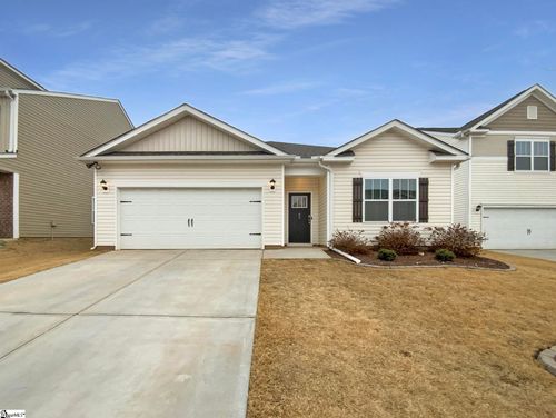 83 Oak Edge Ln, Greer, SC, 29651-5451 | Card Image