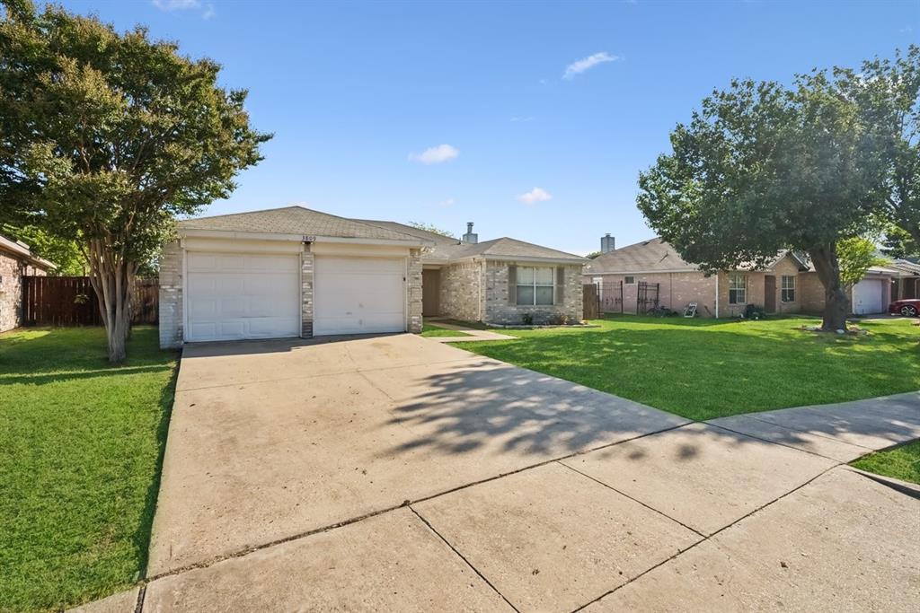 Bermuda Dr, Rowlett, TX 75088