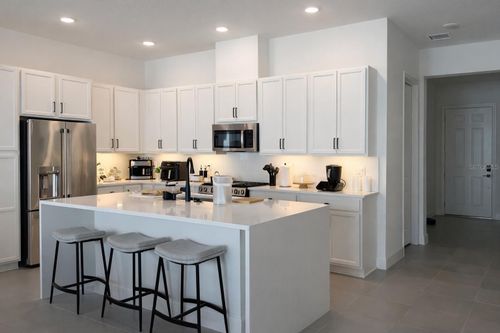 15585 Gentle Rain Dr, WINTER GARDEN, FL, 34787-7423 | Card Image