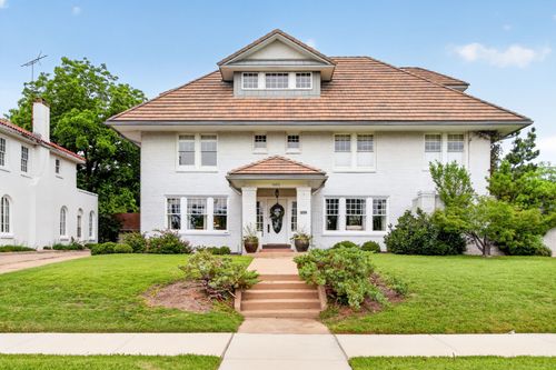 1600 Elizabeth Blvd, Fort Worth, TX, 76110-2552 | Card Image