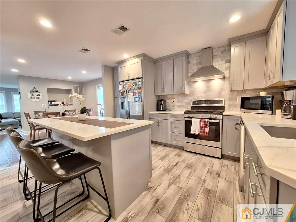 John St, South Amboy, NJ 08879
