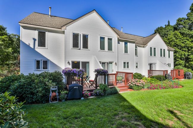 37 Windemere Way, Condo with 2 bedrooms, 2 bathrooms and null parking in Nashua NH | Image 28