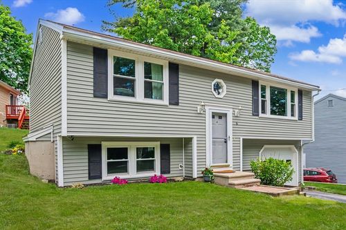 17-6 Killian Dr, Nashua, NH, 03062-3717 | Card Image
