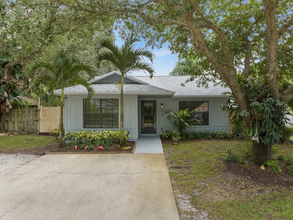 86th Ct, Vero Beach, FL 32966
