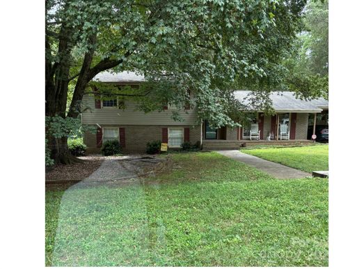 205 Windsor Dr, Salisbury, NC, 28144-7722 | Card Image