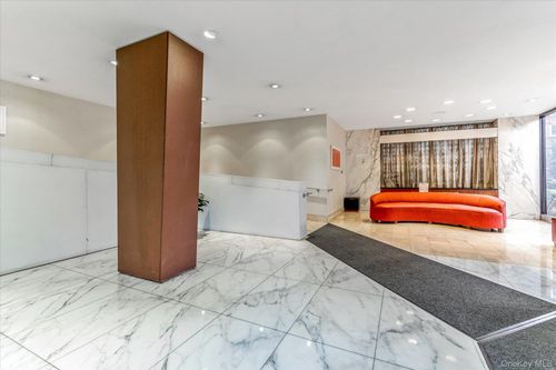 apt-5o-70 108th St, Forest Hills, NY, 11375-4426 | Card Image