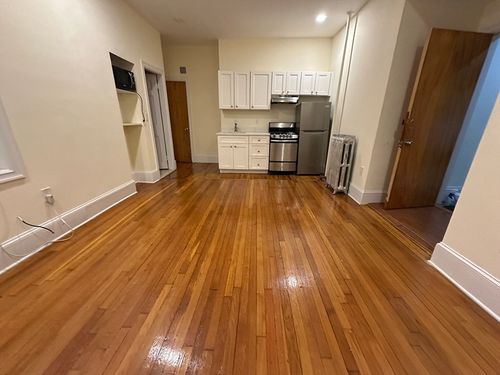 apt-5-11 Englewood Ave, Brookline, MA, 02445-2015 | Card Image