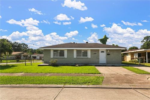 2101 1st St, Harvey, LA, 70058-4316 | Card Image
