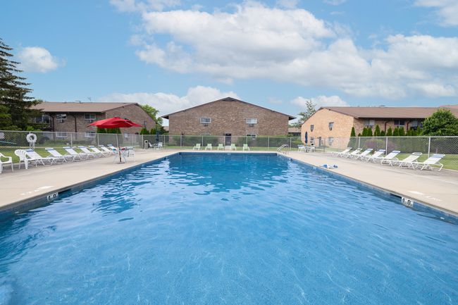 APT-208 - 808 E Old Willow Rd, Condo with 2 bedrooms, 2 bathrooms and 2 parking in Prospect Heights IL | Image 12
