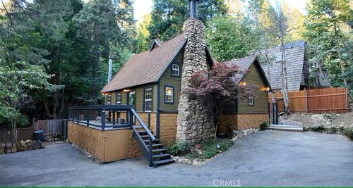 810 Lake Dr, Lake Arrowhead, CA, 92352 | Card Image