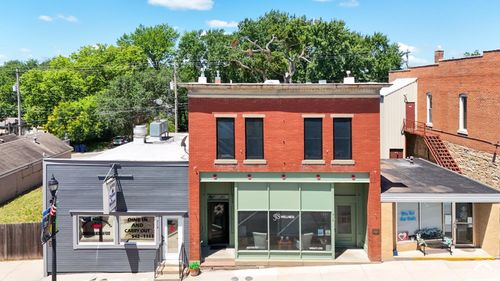 715-717 Main St, Eudora, KS, 66025-9471 | Card Image