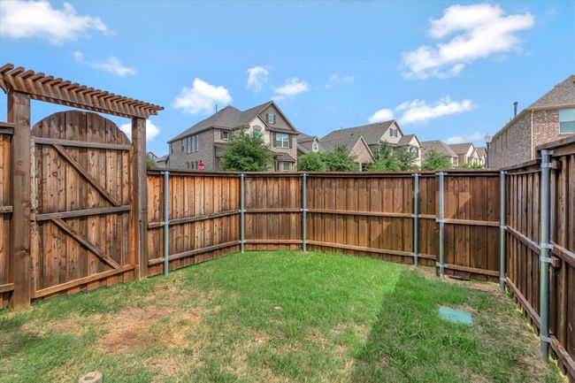 902 Adam Way, House other with 3 bedrooms, 2 bathrooms and null parking in Euless TX | Image 32