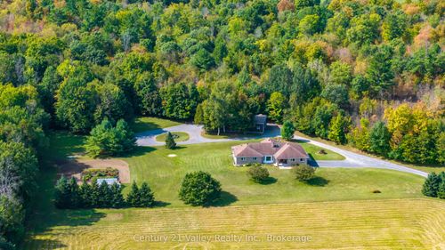 5421 Carp Rd, Kinburn, ON, K0A2H0 | Card Image