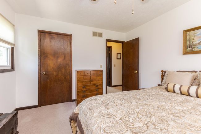 305 S 8 Th Ave, House other with 3 bedrooms, 1 bathrooms and 2 parking in Chenoa IL | Image 18