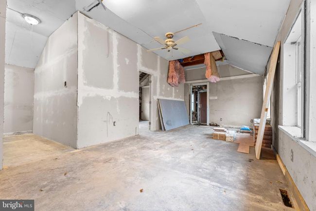 277 Holeman St, House other with 3 bedrooms, 2 bathrooms and null parking in MOUNT HOLLY NJ | Image 4