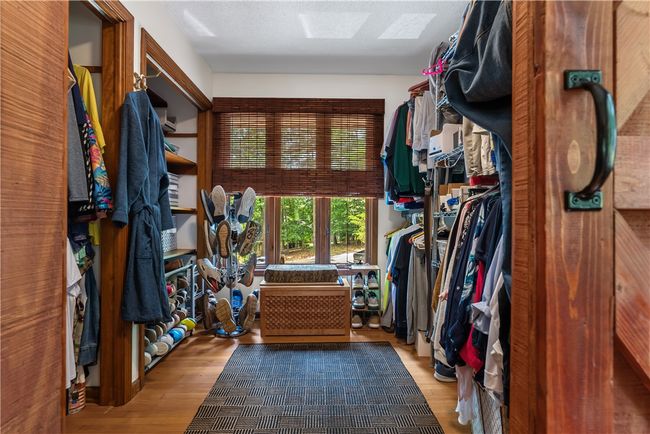 Large walk in closet | Image 23