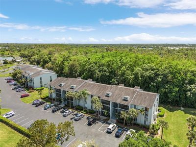 15 - 9610 Green Cypress Lane, Condo with 2 bedrooms, 2 bathrooms and null parking in Fort Myers FL | Image 1