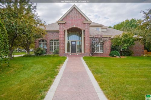 324 Regency Ct, South Sioux City, NE, 68776-3600 | Card Image