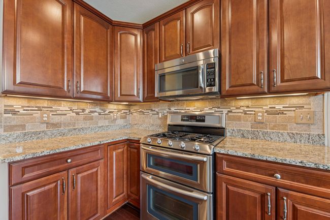 6715 Clear Creek Loop, House other with 3 bedrooms, 3 bathrooms and null parking in Powell OH | Image 25