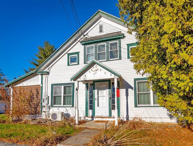 1 - 237 Lancaster Rd, Condo with 4 bedrooms, 3 bathrooms and null parking in Whitefield NH | Image 9