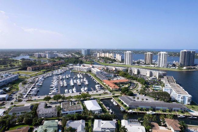 APT-102 - 21 Yacht Club Dr, Condo with 2 bedrooms, 2 bathrooms and null parking in North Palm Beach FL | Image 28