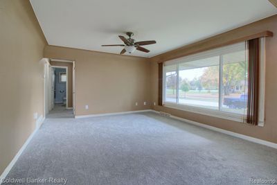 32632 Marquette Street, Home with 3 bedrooms, 1 bathrooms and null parking in Garden City MI | Image 3