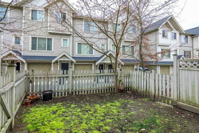 12 - 19097 64 Avenue, Townhouse with 3 bedrooms, 2 bathrooms and 2 parking in Surrey BC | Image 30