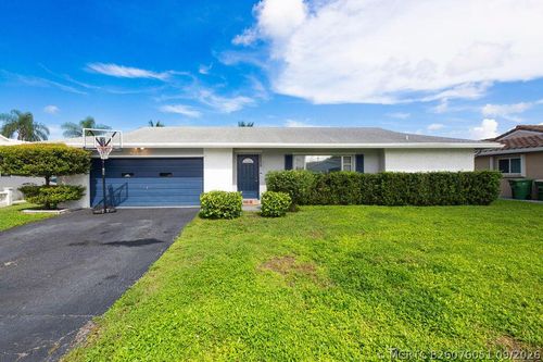 9411 Nw 74th Place, Tamarac, FL, 33321 | Card Image