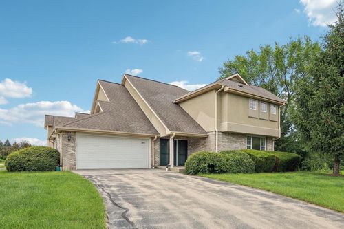 c-9177 W Elm Court, Franklin, WI, 53132 | Card Image