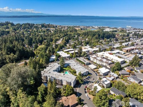 105-550 Elm Way, Edmonds, WA, 98020-4625 | Card Image