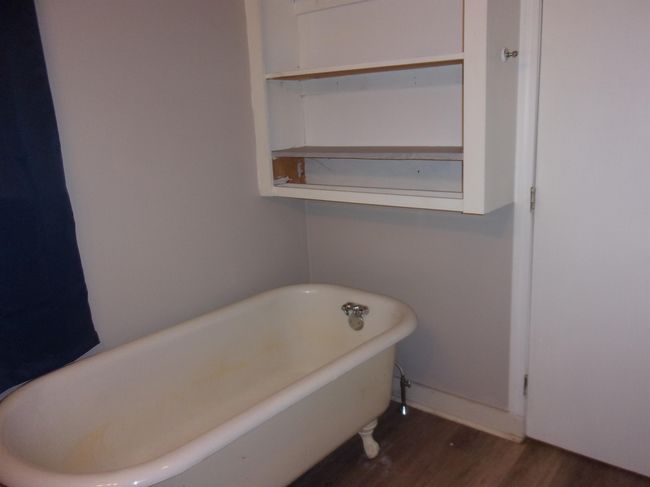 1 - 7 Elliott St, Condo with 2 bedrooms, 1 bathrooms and null parking in Laconia NH | Image 8