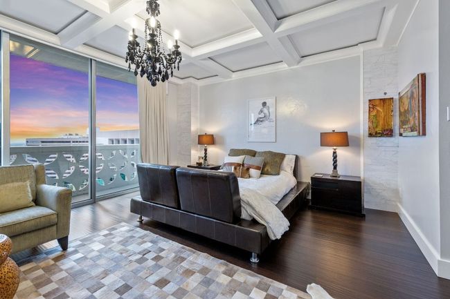12GHJ - 1801 Lavaca St, Condo with 2 bedrooms, 3 bathrooms and 4 parking in Austin TX | Image 18