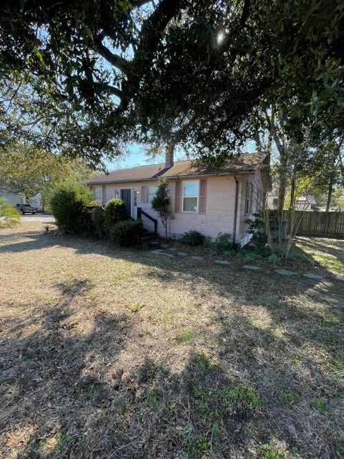 2372 Sorentrue Avenue, North Charleston, SC, 29405 | Card Image