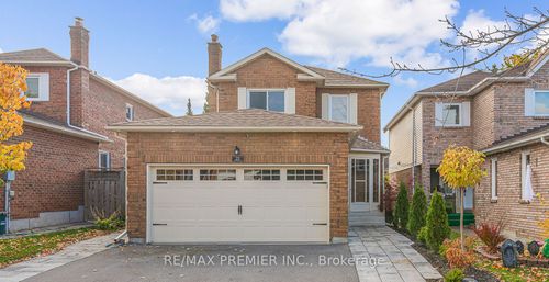 23 Sunbird Blvd, Keswick, ON, L4P3R9 | Card Image