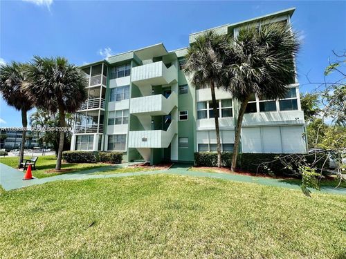 apt-106-2731 Taft St, Hollywood, FL, 33020-2960 | Card Image